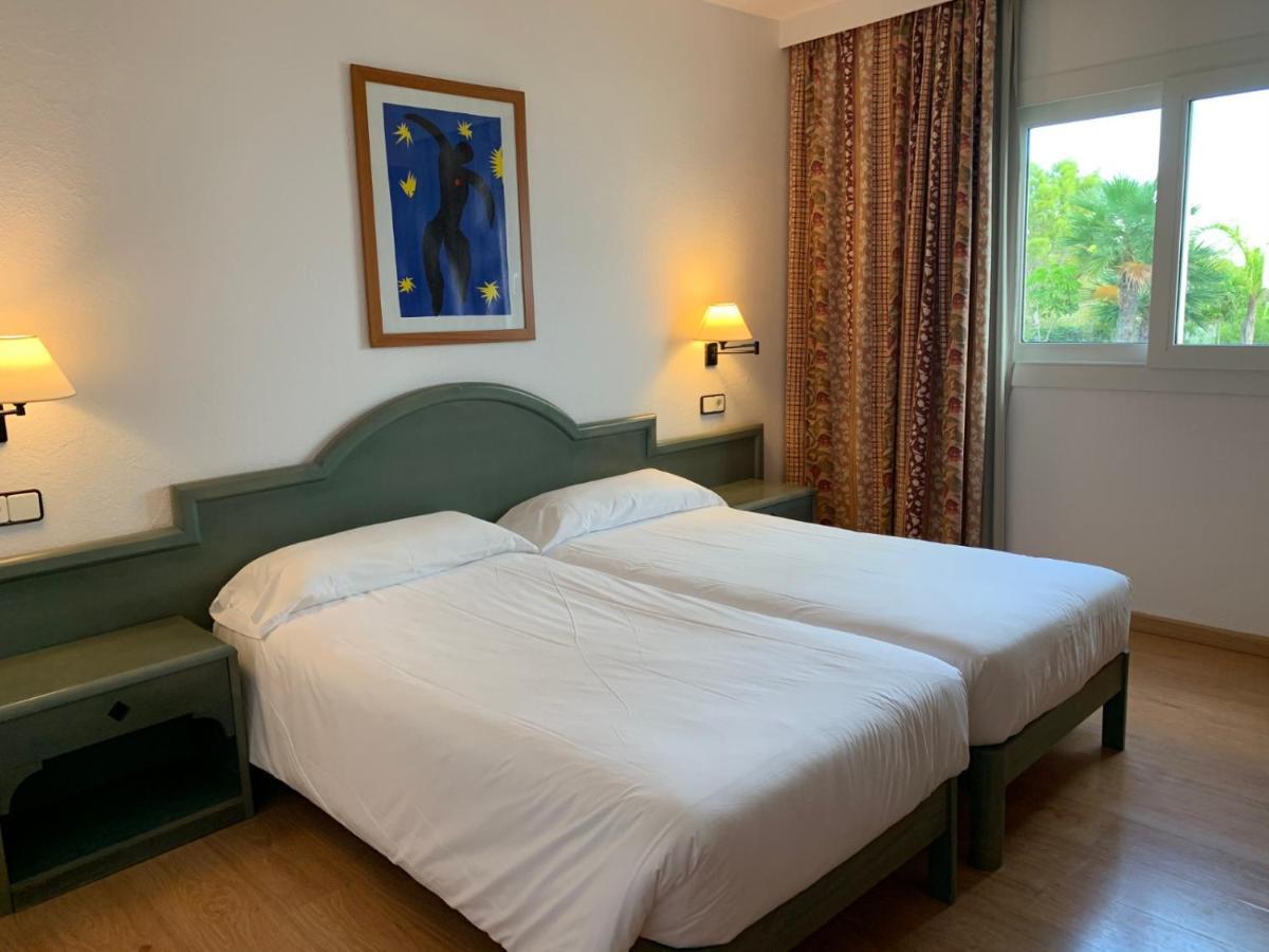 Apartamentos Paya II Es Pujols Dış mekan fotoğraf